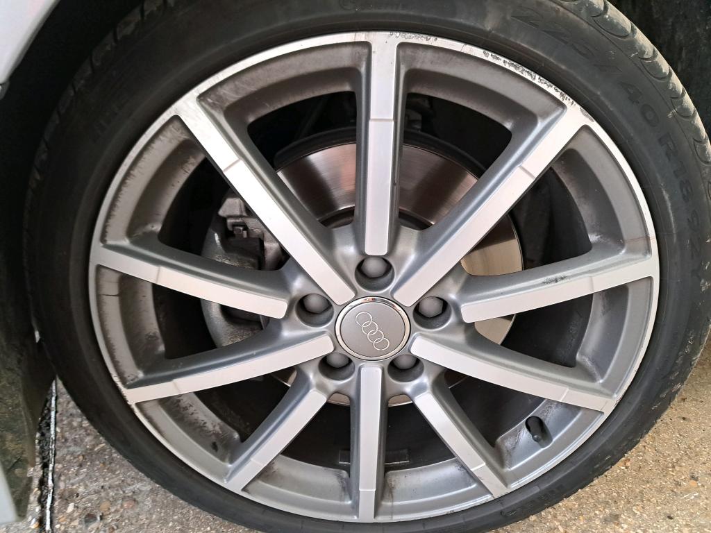 Audi 40 TDI 184 QUATTRO S TRONIC DESIGN L A3 Sportback – Image 14