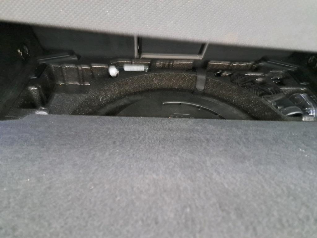 Audi 40 TDI 184 QUATTRO S TRONIC DESIGN L A3 Sportback – Image 21