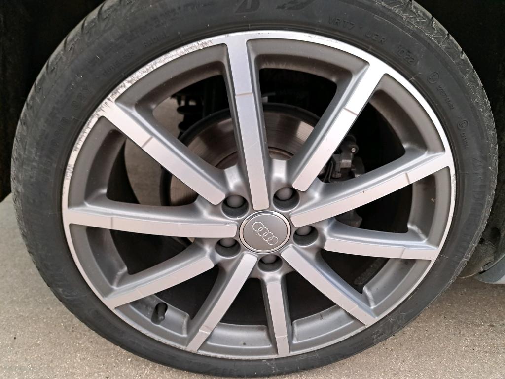 Audi 40 TDI 184 QUATTRO S TRONIC DESIGN L A3 Sportback – Image 18